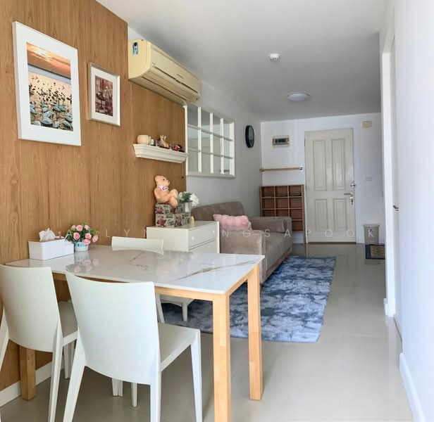 The Clover Thonglor Residence, Bangkok, Soi Sukhumvit 55, Khlong Tan Nua, Watthana, Bangkok, 1 Bedroom, 40 sqm, Condo For Rent, by Natlyn Kongsapook, 500344045 - DDproperty.com