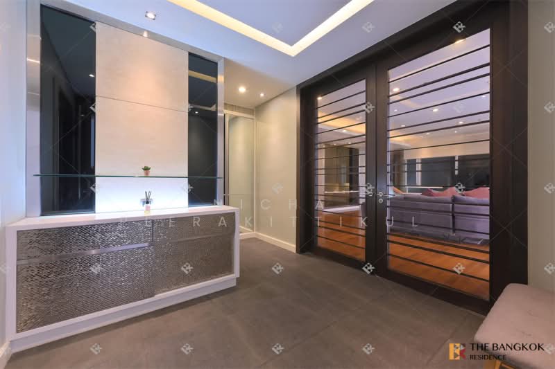 Domus 18, Bangkok, Soi Sukhumvit 18, Khlong Toei, Bangkok, 4 Bedrooms, 300 sqm, Condo For Rent, by Nicha Peerakittikul, 500344053 - DDproperty.com