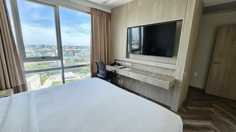 Jasmine Grande Residence, Bangkok, 4338 Rama IV Road, Phra Kanong, Khlong Toei, Bangkok, 1 Bedroom, 70 sqm, Condo For Rent, by BANGKOK PROPERTY AGENTS, 500344088 - DDproperty.com