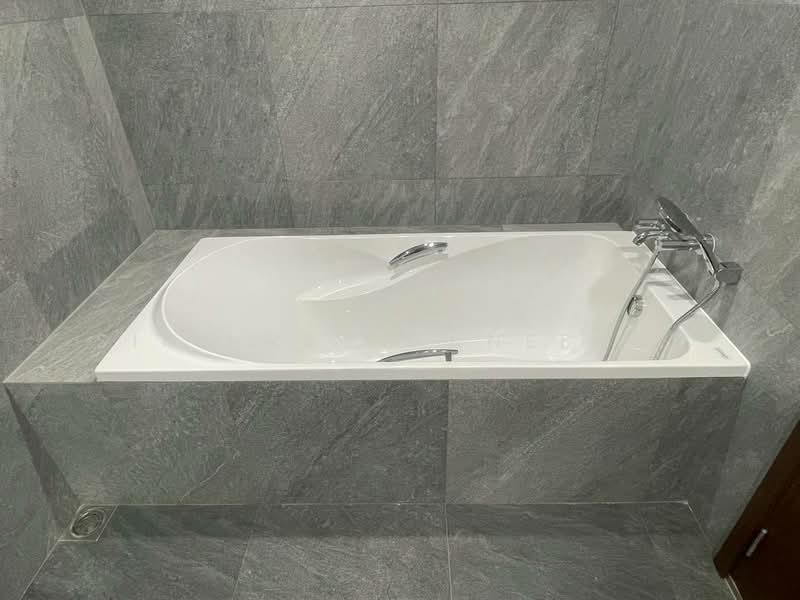 Touch Hill Place, Chiang Mai, 666 Chonlapratarn Road T. Changpuak, Chang Phuak, Muang Chiang Mai, Chiang Mai, 1 Bedroom, 70 sqm, Condo For Rent, by Sirinrat Maneerat, 500344151 - DDproperty.com