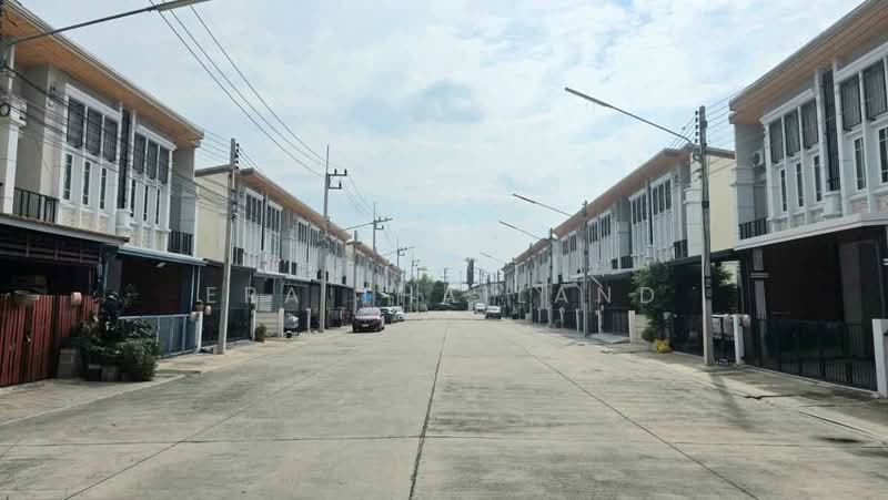 บ้านกรด, Phra Nakhon Si Ayutthaya, Ban Krot, Bang Pa-In, Phra Nakhon Si Ayutthaya, 4 Bedrooms, 117 sqm, Townhouse For Sale, by ERA Thailand, 500344200 - DDproperty.com