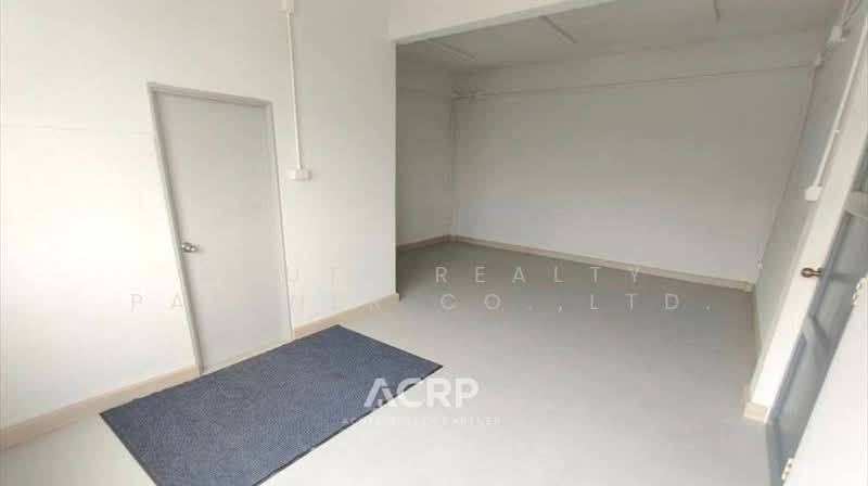 For Rent: 2-Unit Commercial Building with Office & Warehouse Sukhumvit 107, Soi Bearing 13, Samut Prakan, Samrong Nua, Muang Samut Prakarn, Samut Prakan, , 540 sqm, Shophouse For Rent, by Acute Realty Partner Co.,Ltd., 500344220 - DDproperty.com