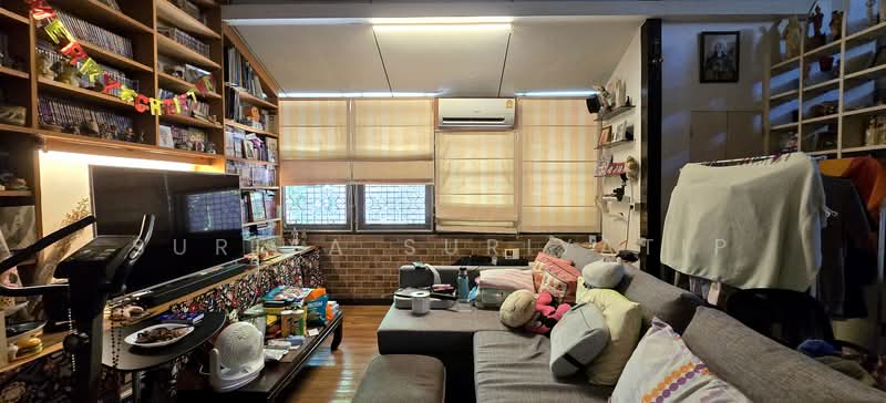 บ้านเดี่ยว 2 ชั้น สไตล์ลอฟท์ ซอยอินทามระ, กรุงเทพ, สุทธิสารวินิจฉัย, บางซื่อ, บางซื่อ, กรุงเทพ, 200 ตร.ม., บ้านเดี่ยว ขาย, โดย Suriya Suriyatip, 500344253 - DDproperty.com