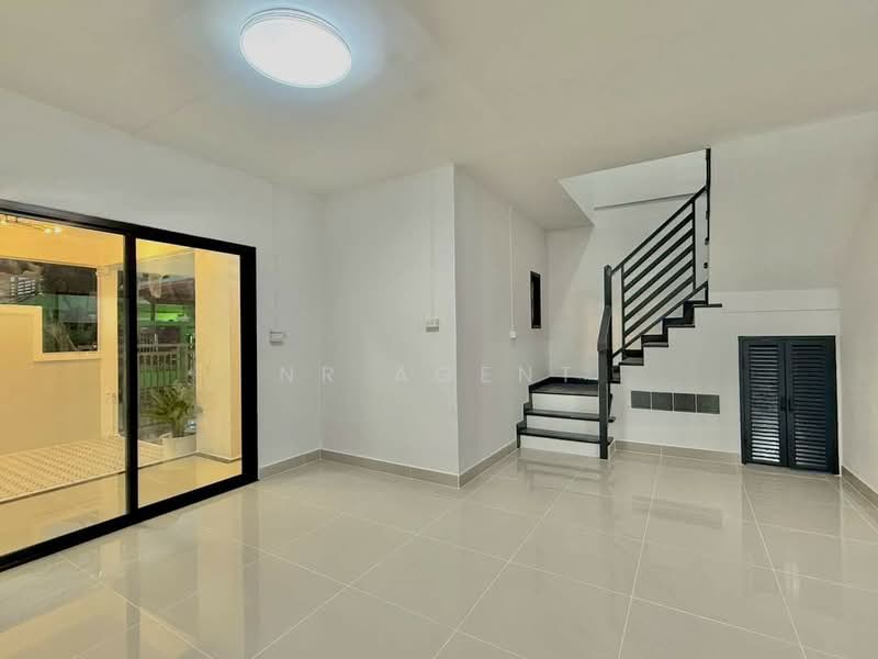 Baan Pruksa 38 Chaiyapruek-Wongwaen : บ้านพฤกษา 38 ชัยพฤกษ์-วงแหวนฯ, นนทบุรี, ถนนบางกรวย - ไทรน้อย, ไทรน้อย, นนทบุรี, 102 ตร.ม., ทาวน์เฮ้าส์ ขาย, โดย NR AGENT, 500344266 - DDproperty.com