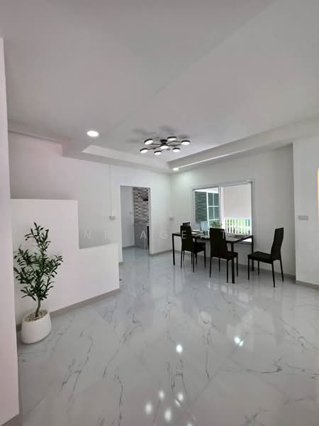 Baan Phrueksa 3 Bang Bua Thong, Nonthaburi, Soi Moobaan Phrueksa 3, Bang Khu Rat, Bang Bua Thong, Nonthaburi, 3 Bedrooms, 100 sqm, Townhouse For Sale, by NR AGENT, 500344282 - DDproperty.com