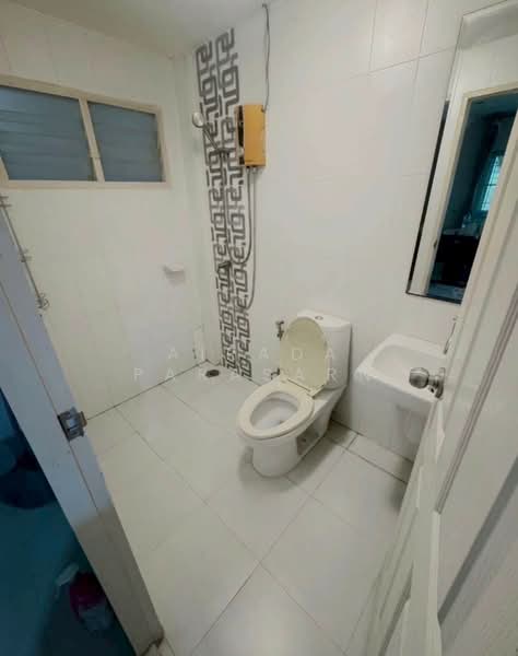 ดิ เอ็กซ์คลูซีฟ นวลจันทร์, Bangkok, Nuan Chan, Bueng Kum, Bangkok, 3 Bedrooms, 108 sqm, Townhouse For Rent, by Airada Parasarn, 500344306 - DDproperty.com