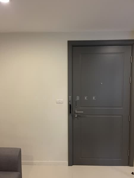 Elements Srinakarin, Bangkok, 43-1 Soi Supaphong 3, Intersection 4, Srinakarin Road, Nong Bon, Prawet, Bangkok, 1 Bedroom, 37 sqm, Condo For Rent, by Agentbkk, 500344319 - DDproperty.com