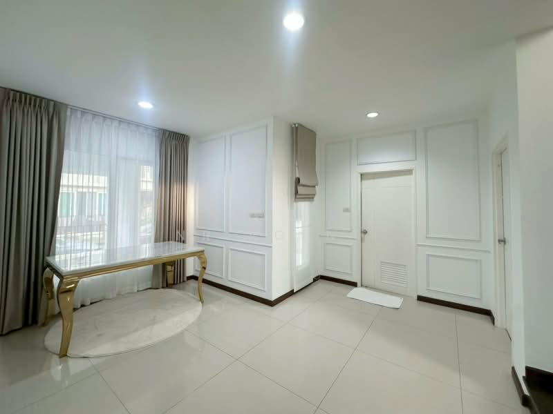 Suetrong Cozy Bangbuathong-340, Nonthaburi, Lahan, Bang Bua Thong, Nonthaburi, 4 Bedrooms, 190 sqm, Townhouse For Sale, by NR AGENT, 500344326 - DDproperty.com