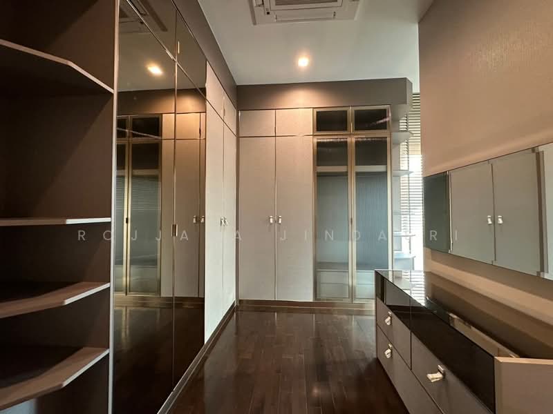 Grand Bangkok Boulevard Krungthepkritha, Bangkok, Srinakarin-Romklao Road, Khlong Sam Prawet, Lat Krabang, Bangkok, 5 Bedrooms, 604 sqm, Single Detached House For Rent, by Rojjana Jindasri, 500344377 - DDproperty.com
