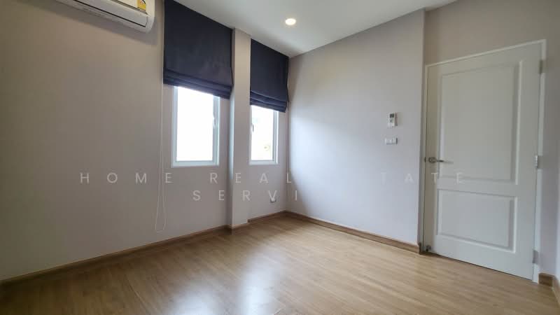 Centro Rama 9-Motorway, Bangkok, Rural Development 3 Road, Khlong Song Ton Nun, Lat Krabang, Bangkok, 4 Bedrooms, 164 sqm, Single Detached House For Sale, by HOME Real Estate Service, 500344389 - DDproperty.com