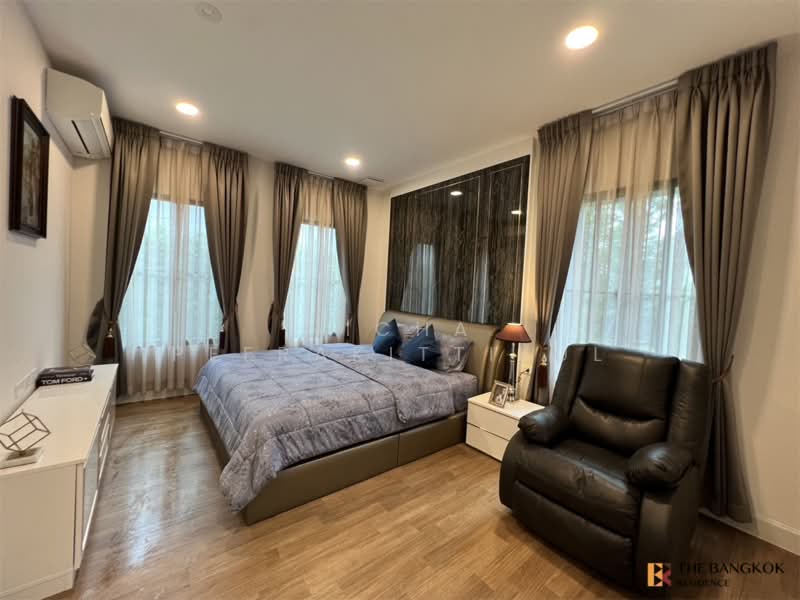 Nantawan Rama 9 - New Krungthepkreetha, Bangkok, Saphan Sung, Bangkok, 4 Bedrooms, 302 sqm, Single Detached House For Rent, by Nicha Peerakittikul, 500344397 - DDproperty.com