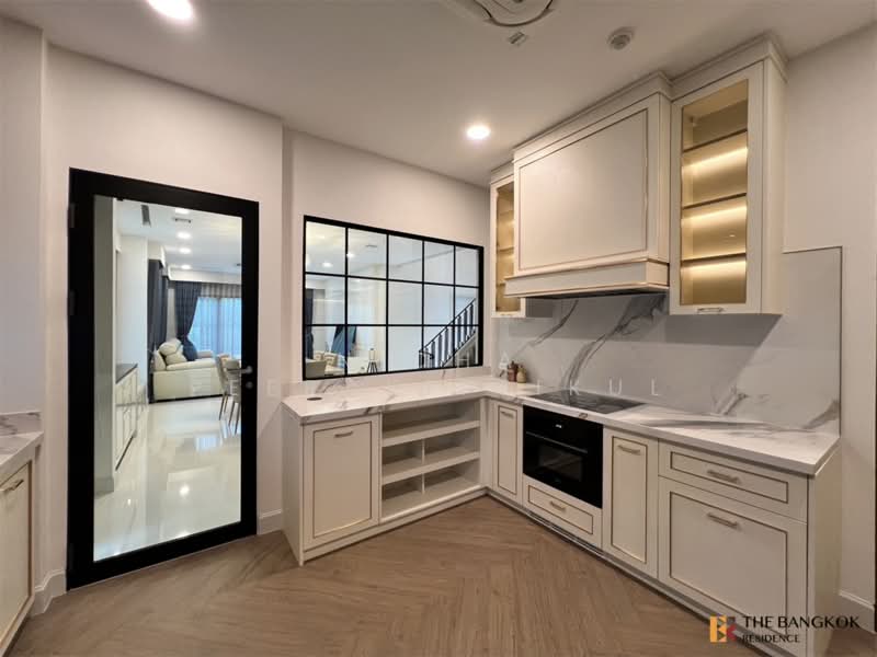 Nantawan Rama 9 - New Krungthepkreetha, Bangkok, Saphan Sung, Bangkok, 4 Bedrooms, 302 sqm, Single Detached House For Rent, by Nicha Peerakittikul, 500344397 - DDproperty.com
