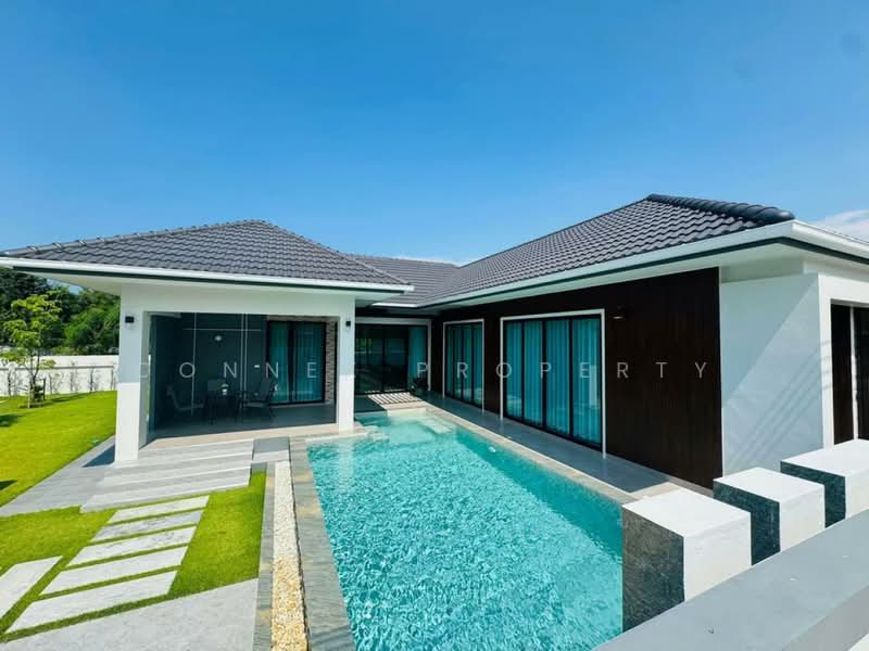 Pool villa, Soi Noen Phlab (Wan Nong Mai Kaen), 119 square wah, Chon Buri (Pattaya), , Nong Pru, Bang Lamung (Pattaya), Chon Buri (Pattaya), 3 Bedrooms, 200 sqm, Single Detached House For Sale, by Connex Property, 500344499 - DDproperty.com