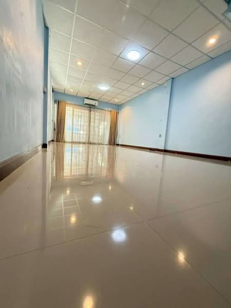 Baan Tawanthong 3, Bangkok, เลียบคลองภาษีเจริญฝั่งใต้, Nong Kham, Nong Khaem, Bangkok, 3 Bedrooms, 110 sqm, Townhouse For Sale, by Connex Property, 500344535 - DDproperty.com