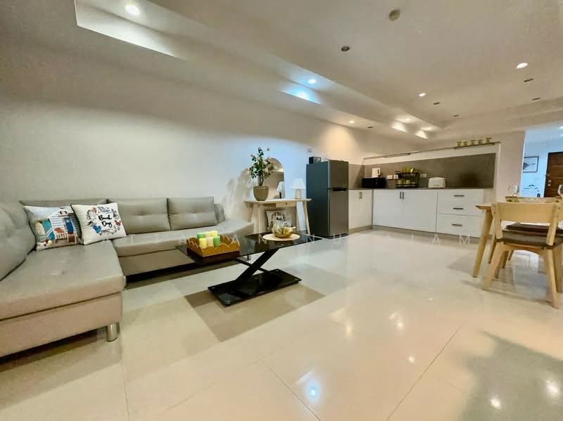 Jomtien Complex Condotel : จอมเทียน คอมเพล็กซ์ คอนโดเทล, ชลบุรี, 414 ทัพพระยา, หนองปรือ, บางละมุง, ชลบุรี, 67 ตร.ม., คอนโด ขาย, โดย Nattakan nueaiam, 500344549 - DDproperty.com