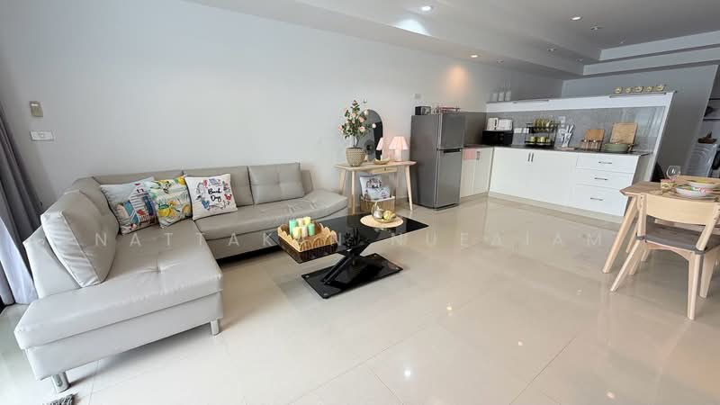 Jomtien Complex Condotel, Chon Buri (Pattaya), 414 Thappraya Road, Nong Pru, Bang Lamung (Pattaya), Chon Buri (Pattaya), 1 Bedroom, 67 sqm, Condo For Sale, by Nattakan nueaiam, 500344549 - DDproperty.com