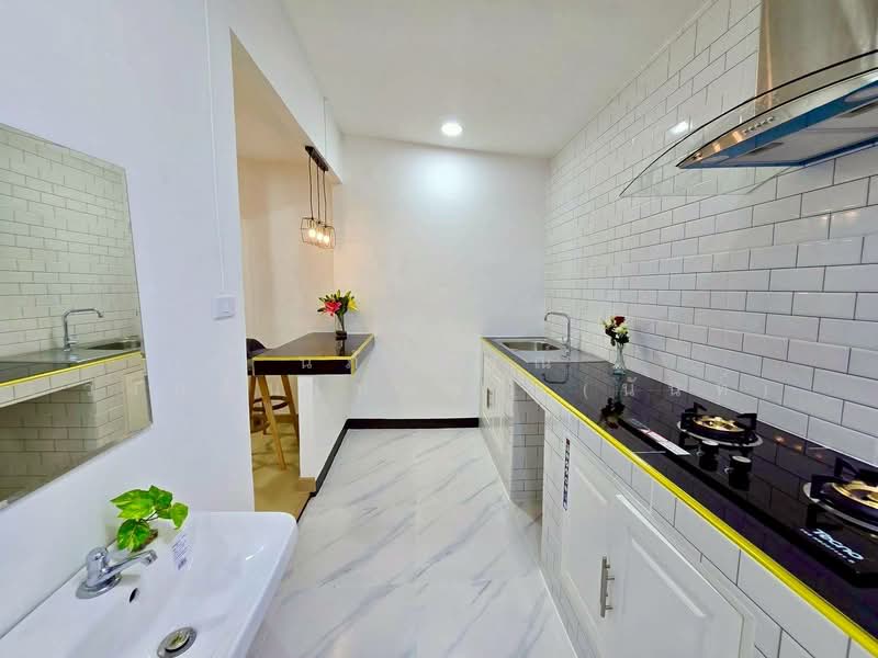 หมู่บ้าน ลีลา นิมิตใหม่3/1 มีนบุรี, Bangkok, นิมิตใหม่3/1, Min Buri, Bangkok, 3 Bedrooms, 80 sqm, Townhouse For Sale, by นภัสศรณ์ วงศ์สินไทยกร (นันท์), 500344566 - DDproperty.com