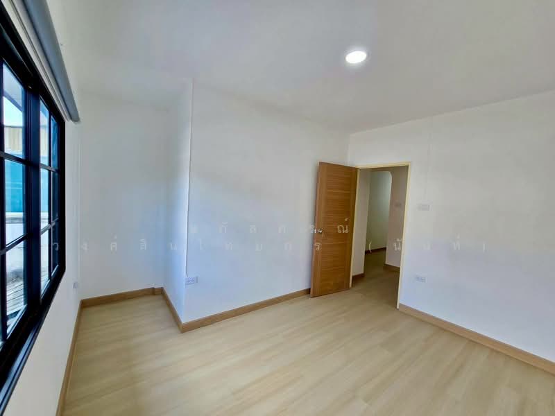 หมู่บ้าน ลีลา นิมิตใหม่3/1 มีนบุรี, Bangkok, นิมิตใหม่3/1, Min Buri, Bangkok, 3 Bedrooms, 80 sqm, Townhouse For Sale, by นภัสศรณ์ วงศ์สินไทยกร (นันท์), 500344566 - DDproperty.com