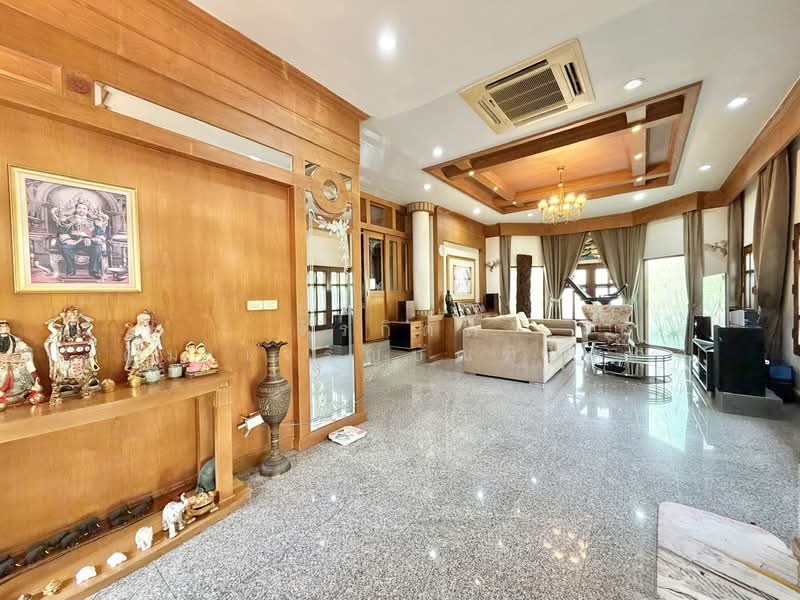 บ้านเดี่ยว 300 ตร.ว. หลัง Central อยุธยา, Phra Nakhon Si Ayutthaya, Khlong Suan Plu, Phra Nakhon Sri Ayutthaya, Phra Nakhon Si Ayutthaya, 4 Bedrooms, 570 sqm, Single Detached House For Sale, by จิรกิตติ์ (คิม)เจริญบัณฑิตสกุล, 500344569 - DDproperty.com
