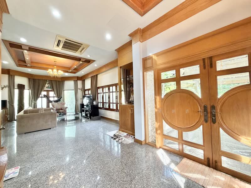 บ้านเดี่ยว 300 ตร.ว. หลัง Central อยุธยา, Phra Nakhon Si Ayutthaya, Khlong Suan Plu, Phra Nakhon Sri Ayutthaya, Phra Nakhon Si Ayutthaya, 4 Bedrooms, 570 sqm, Single Detached House For Sale, by จิรกิตติ์ (คิม)เจริญบัณฑิตสกุล, 500344569 - DDproperty.com