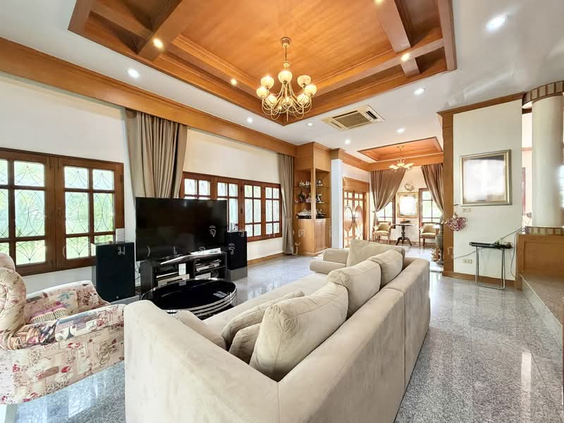 บ้านเดี่ยว 300 ตร.ว. หลัง Central อยุธยา, Phra Nakhon Si Ayutthaya, Khlong Suan Plu, Phra Nakhon Sri Ayutthaya, Phra Nakhon Si Ayutthaya, 4 Bedrooms, 570 sqm, Single Detached House For Sale, by จิรกิตติ์ (คิม)เจริญบัณฑิตสกุล, 500344569 - DDproperty.com