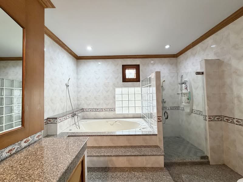 บ้านเดี่ยว 300 ตร.ว. หลัง Central อยุธยา, Phra Nakhon Si Ayutthaya, Khlong Suan Plu, Phra Nakhon Sri Ayutthaya, Phra Nakhon Si Ayutthaya, 4 Bedrooms, 570 sqm, Single Detached House For Sale, by จิรกิตติ์ (คิม)เจริญบัณฑิตสกุล, 500344569 - DDproperty.com