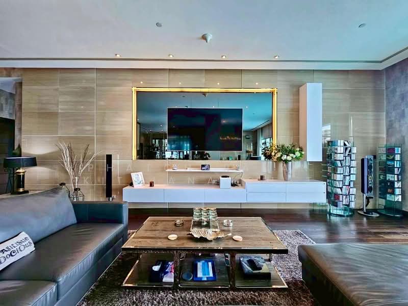 Le Raffine Sukhumvit 39, Bangkok, Soi Sukhumvit 39, Khlong Tan Nua, Watthana, Bangkok, 4 Bedrooms, 480 sqm, Condo For Sale, by Phatcharanan Kittiananchat, 500344588 - DDproperty.com