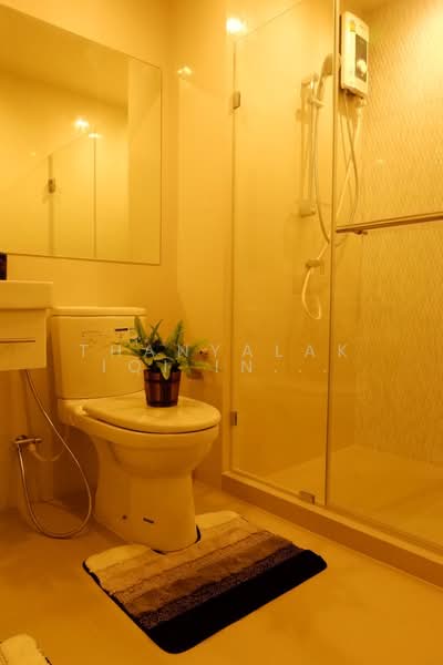 Life Sukhumvit 48, Bangkok, Soi Sukhumvit 48, Phra Kanong, Khlong Toei, Bangkok, 2 Bedrooms, 40 sqm, Condo For Rent, by THANYALAK IQI INTERNATIONAL, 500344593 - DDproperty.com