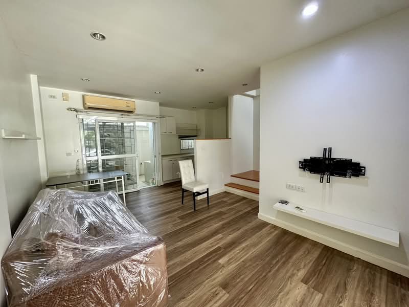 The Metro Sathorn-Kanlapaphruek, Bangkok, Kanlapaphruek Road, Bang Wa, Phasi Charoen, Bangkok, 3 Bedrooms, 167 sqm, Townhouse For Rent, by ปรินทร์ญาดา ชิณโชติ, 500344606 - DDproperty.com