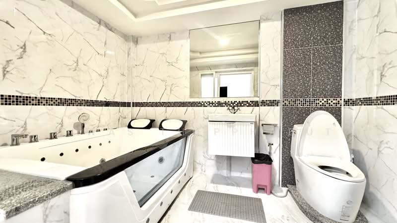 Luxury 5+1 Bed Thabali Villa for Sale Only 32.9 Mb 10min from Walking Street, Chon Buri (Pattaya), Thabali 3, Bang Lamung, Bang Lamung (Pattaya), Chon Buri (Pattaya), 5 Bedrooms, 520 sqm, Villa For Sale, by Siwas Thepphabut, 500344607 - DDproperty.com