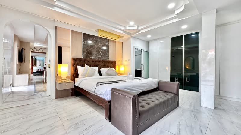 Luxury 5+1 Bed Thabali Villa for Sale Only 32.9 Mb 10min from Walking Street, Chon Buri (Pattaya), Thabali 3, Bang Lamung, Bang Lamung (Pattaya), Chon Buri (Pattaya), 5 Bedrooms, 520 sqm, Villa For Sale, by Siwas Thepphabut, 500344607 - DDproperty.com
