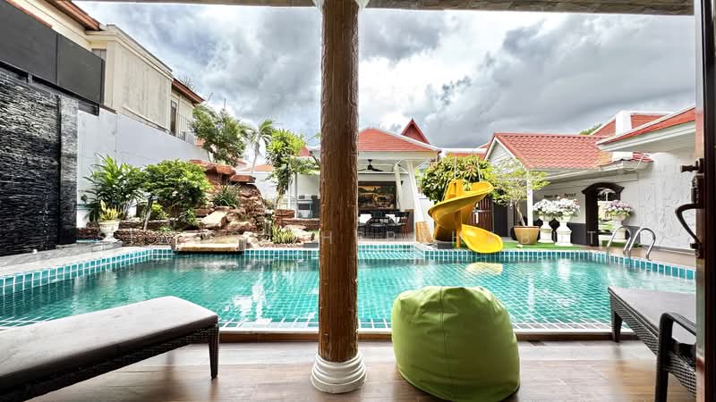 Luxury 5+1 Bed Thabali Villa for Sale Only 32.9 Mb 10min from Walking Street, Chon Buri (Pattaya), Thabali 3, Bang Lamung, Bang Lamung (Pattaya), Chon Buri (Pattaya), 5 Bedrooms, 520 sqm, Villa For Sale, by Siwas Thepphabut, 500344607 - DDproperty.com