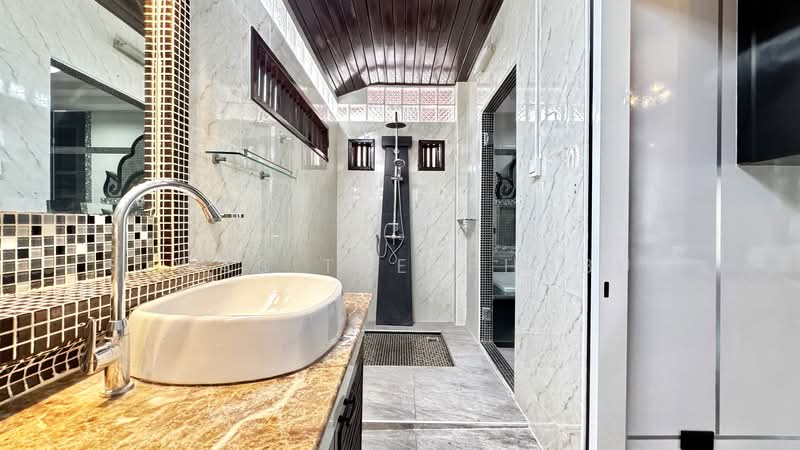 Luxury 5+1 Bed Thabali Villa for Sale Only 32.9 Mb 10min from Walking Street, Chon Buri (Pattaya), Thabali 3, Bang Lamung, Bang Lamung (Pattaya), Chon Buri (Pattaya), 5 Bedrooms, 520 sqm, Villa For Sale, by Siwas Thepphabut, 500344607 - DDproperty.com