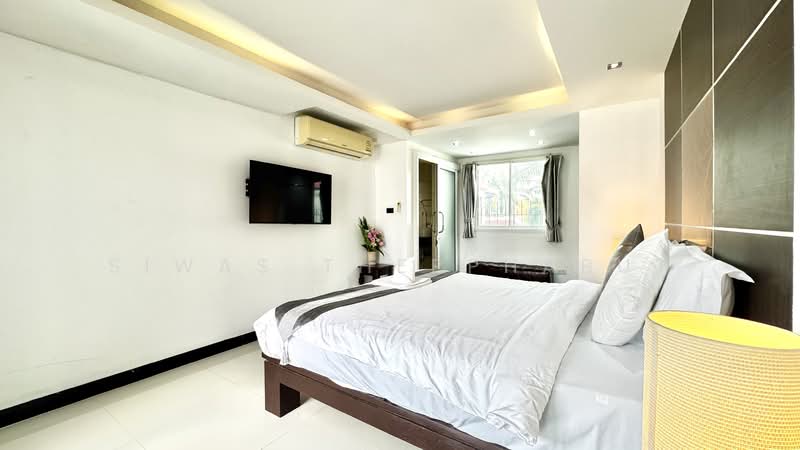 Luxury 5+1 Bed Thabali Villa for Sale Only 32.9 Mb 10min from Walking Street, Chon Buri (Pattaya), Thabali 3, Bang Lamung, Bang Lamung (Pattaya), Chon Buri (Pattaya), 5 Bedrooms, 520 sqm, Villa For Sale, by Siwas Thepphabut, 500344607 - DDproperty.com
