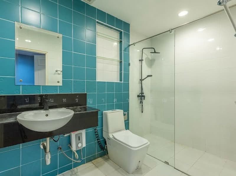 Baan Klang Mueang The Paris Ratchavipha, Bangkok, Ratchadapisek Road, Lat Yao, Chatuchak, Bangkok, 4 Bedrooms, 240 sqm, Townhouse For Rent, by ปรินทร์ญาดา ชิณโชติ, 500344612 - DDproperty.com