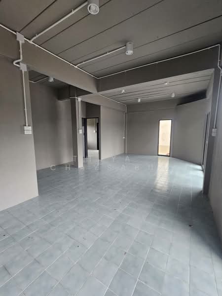 ตึกออฟฟิศ พุทธมณฑลสาย2, Bangkok, Bang Phai, Bang Khae, Bangkok, 4 Bedrooms, 256 sqm, Single Detached House For Rent, by Thiya Chaysabut, 500344615 - DDproperty.com