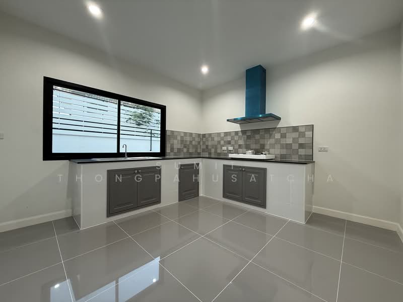 Nusasiri City Rama 2, Samut Sakhon, Rama 2 km 15, Bang Nam Chut, Muang Samut Sakhon, Samut Sakhon, 3 Bedrooms, 290 sqm, Single Detached House For Sale, by Sumit Thongpahusatcha, 500344631 - DDproperty.com