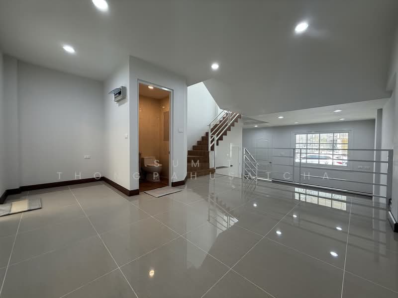Park Rachavadee Rama 2, Bangkok, Rama 2 Road, Bangmot, Chom Thong, Bangkok, 3 Bedrooms, 200 sqm, Townhouse For Sale, by Sumit Thongpahusatcha, 500344632 - DDproperty.com