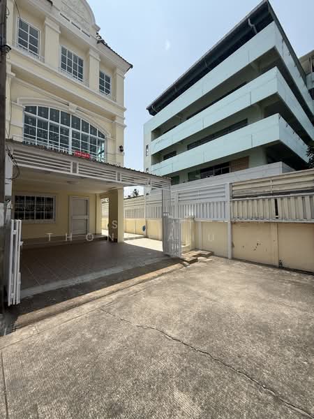 Park Rachavadee Rama 2, Bangkok, Rama 2 Road, Bangmot, Chom Thong, Bangkok, 3 Bedrooms, 200 sqm, Townhouse For Sale, by Sumit Thongpahusatcha, 500344632 - DDproperty.com