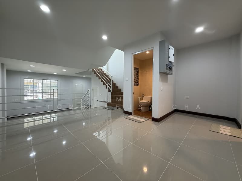 Park Rachavadee Rama 2, Bangkok, Rama 2 Road, Bangmot, Chom Thong, Bangkok, 3 Bedrooms, 200 sqm, Townhouse For Sale, by Sumit Thongpahusatcha, 500344634 - DDproperty.com