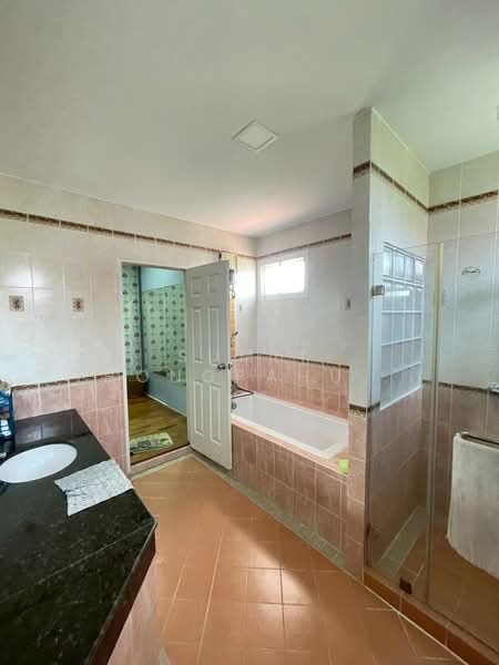 The Waterhouse Bangkhae, Bangkok, Lak Song, Bang Khae, Bangkok, 3 Bedrooms, 250 sqm, Single Detached House For Sale, by Sumit Thongpahusatcha, 500344636 - DDproperty.com