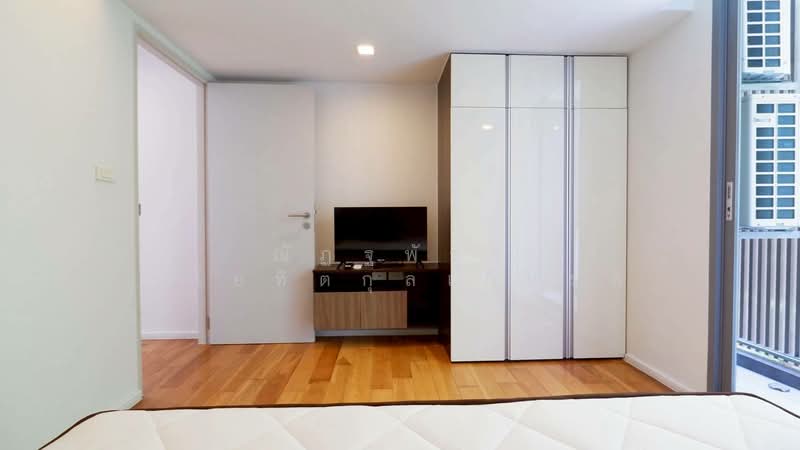 Focus Ploenchit, Bangkok, Soi Sukhumvit 2, Khlong Toei, Bangkok, 2 Bedrooms, 73 sqm, Condo For Sale, by ณัฏฐพัชร ชโยทิตกุลเกียรติ, 500344644 - DDproperty.com