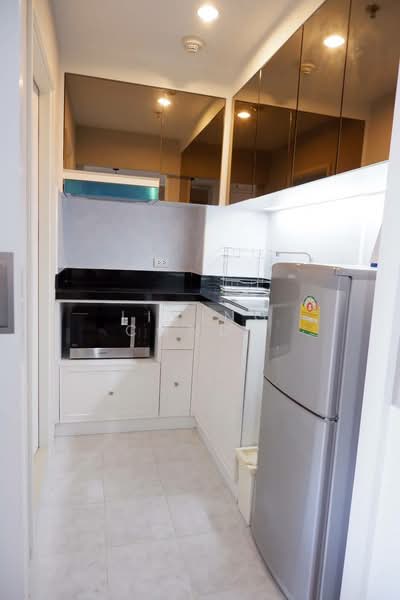 Lumpini Place Srinakarin-Huamak Station, Bangkok, Srinakarin Road, Suan Luang, Bangkok, 1 Bedroom, 33 sqm, Condo For Rent, by Living Condo, 500344656 - DDproperty.com