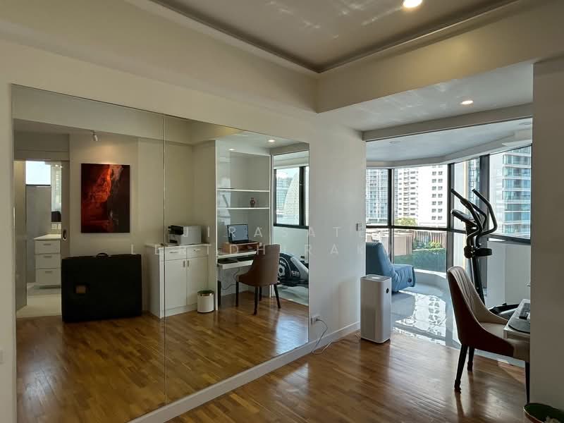 President Park Sukhumvit 24, Bangkok, 99 Sukhumvit 24 Alley, Khlongtoei Nua, Watthana, Bangkok, 3 Bedrooms, 260 sqm, Condo For Sale, by Jirasate Lertdhirakul, 500344678 - DDproperty.com