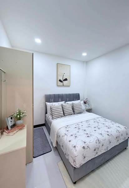 หมู่บ้านรัตนากร21, Chon Buri (Pattaya), Nong Pru, Bang Lamung (Pattaya), Chon Buri (Pattaya), 2 Bedrooms, 90 sqm, Townhouse For Sale, by Nahathai Boonmachay, 500344714 - DDproperty.com