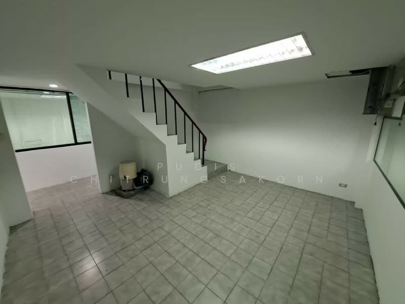 Commercial Building for Rent – Lak Si, Bangkok, Anusaowari, Bang Khen, Bangkok, , 350 sqm, Shophouse For Rent, by Pudis Chitrungsakorn, 500344715 - DDproperty.com