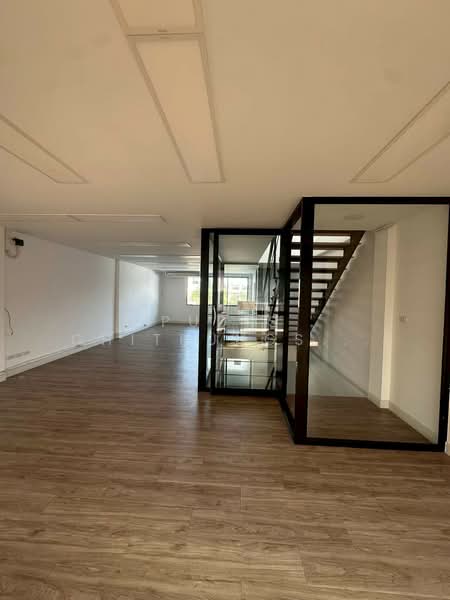 ลาดพร้าว–เกษตรนวมินทร์ | Home Office ให้เช่า, กรุงเทพ, นวมินทร์, บึงกุ่ม, กรุงเทพ, 363 ตร.ม., ตึกแถว-อาคารพาณิชย์ ให้เช่า, โดย Pudis Chitrungsakorn, 500344719 - DDproperty.com