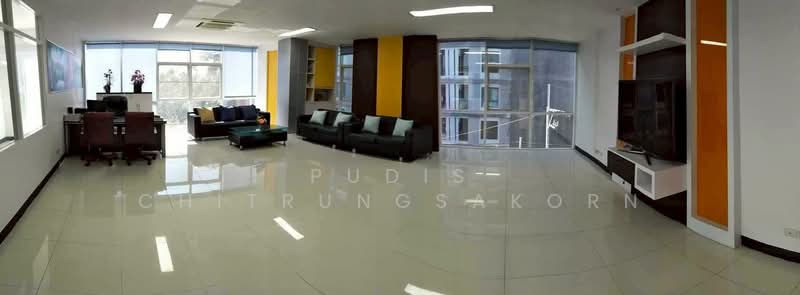 Seri Thai 10 - 3-Storey Office Building with Large Parking Capacity, Bangkok, Khlong Kum, Bueng Kum, Bangkok, , 1,976 sqm, Office Space For Rent, by Pudis Chitrungsakorn, 500344725 - DDproperty.com
