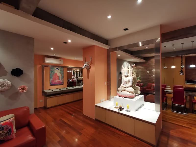 Sukhumvit Garden City 2, Bangkok, Bang Chak, Phra Khanong, Bangkok, 6 Bedrooms, 400 sqm, Townhouse For Sale, by vanee chiracharasporn, 500344749 - DDproperty.com