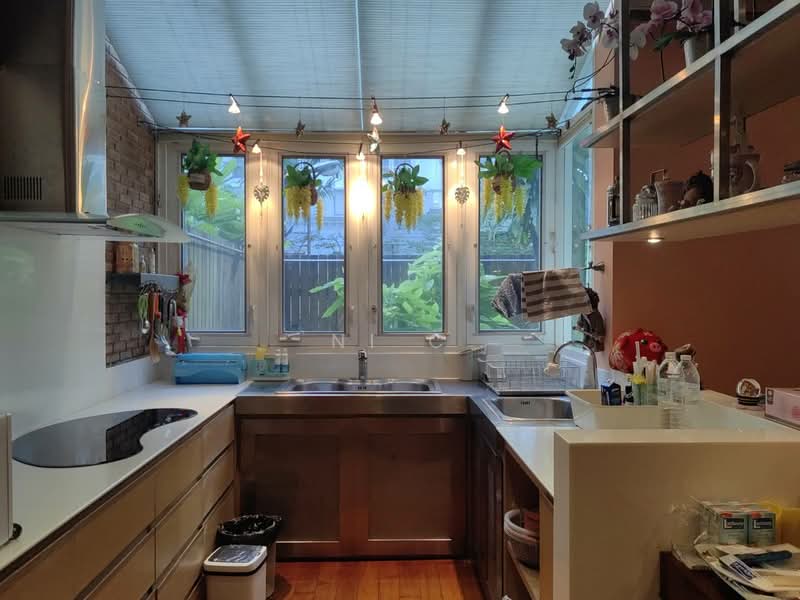 Sukhumvit Garden City 2, Bangkok, Bang Chak, Phra Khanong, Bangkok, 6 Bedrooms, 400 sqm, Townhouse For Sale, by vanee chiracharasporn, 500344749 - DDproperty.com